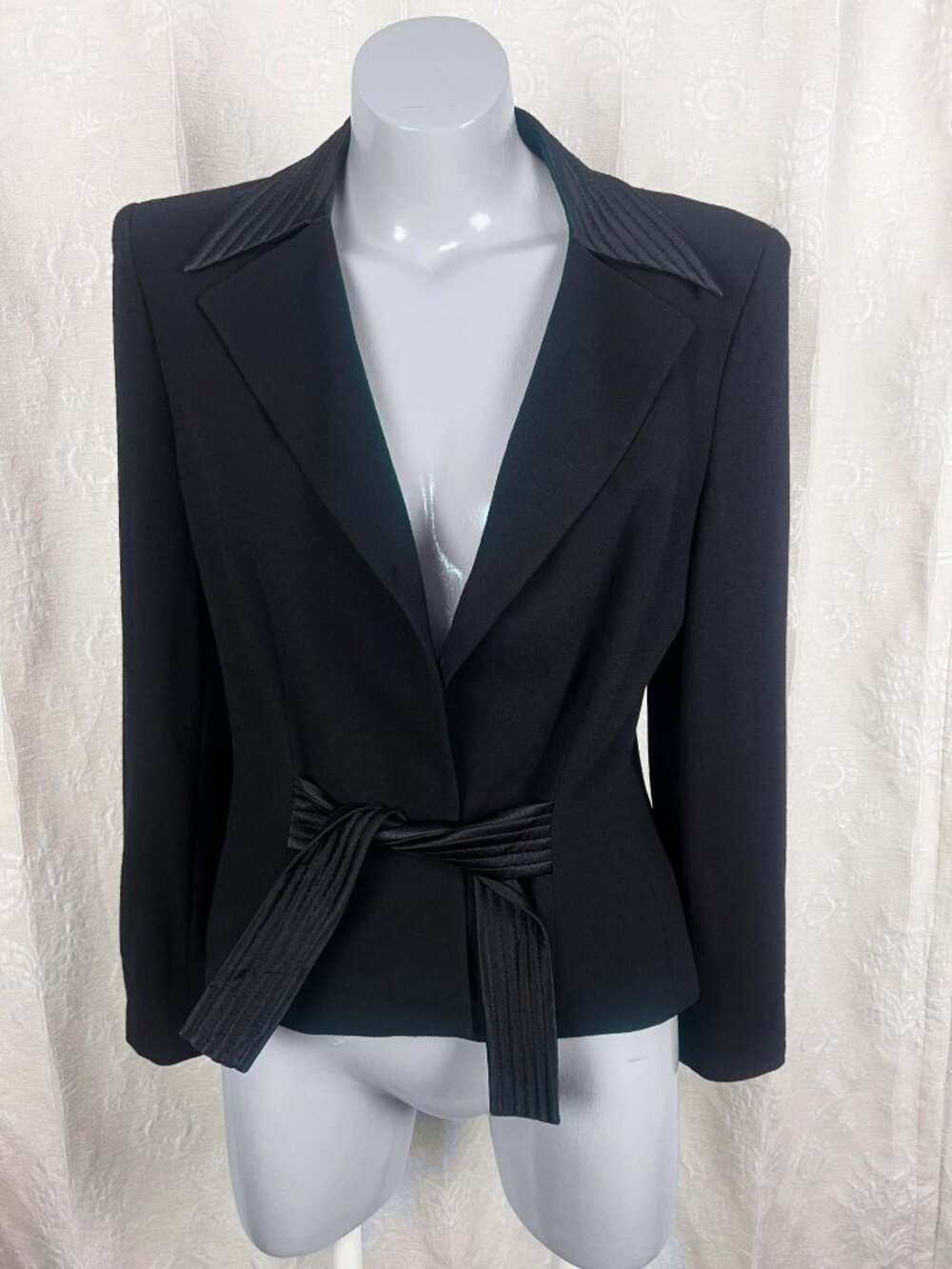 Escada virgin wool satin tie-front blazer black jewel buttons designer classic M